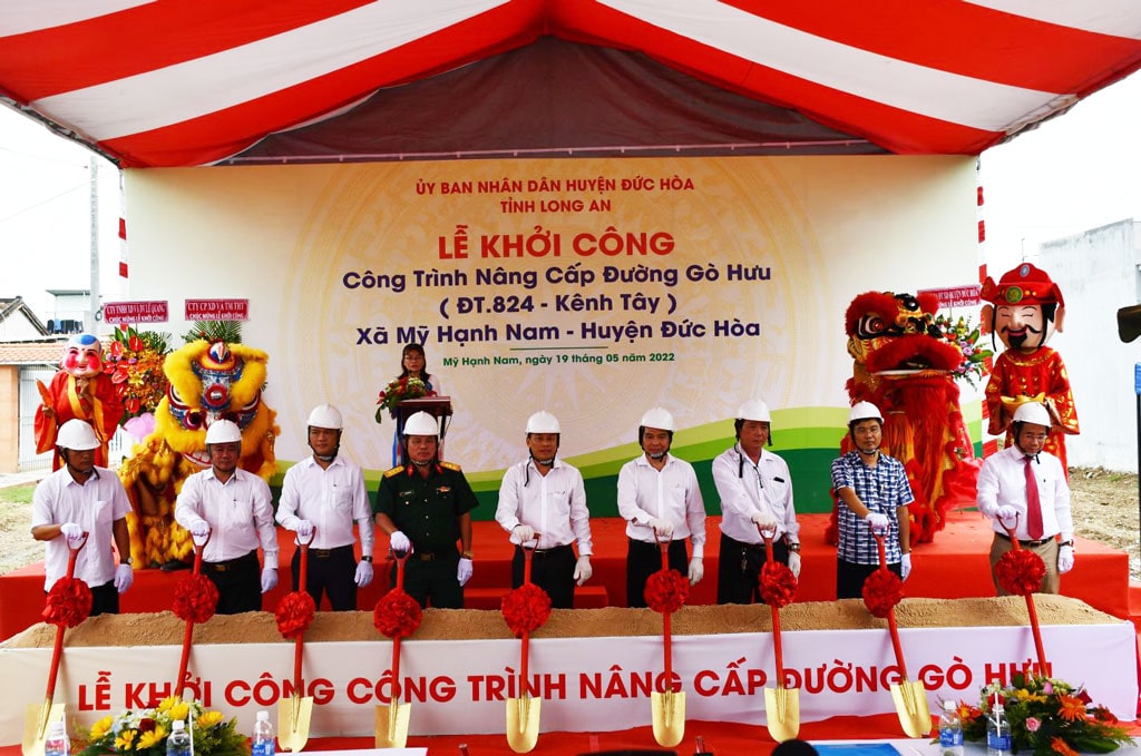 UBND huyện Đức Hòa tổ chức lễ khởi công công trình nâng cấp đường Gò Hưu (ĐT.824-Kênh Tây) tại xã Mỹ Hạnh Nam